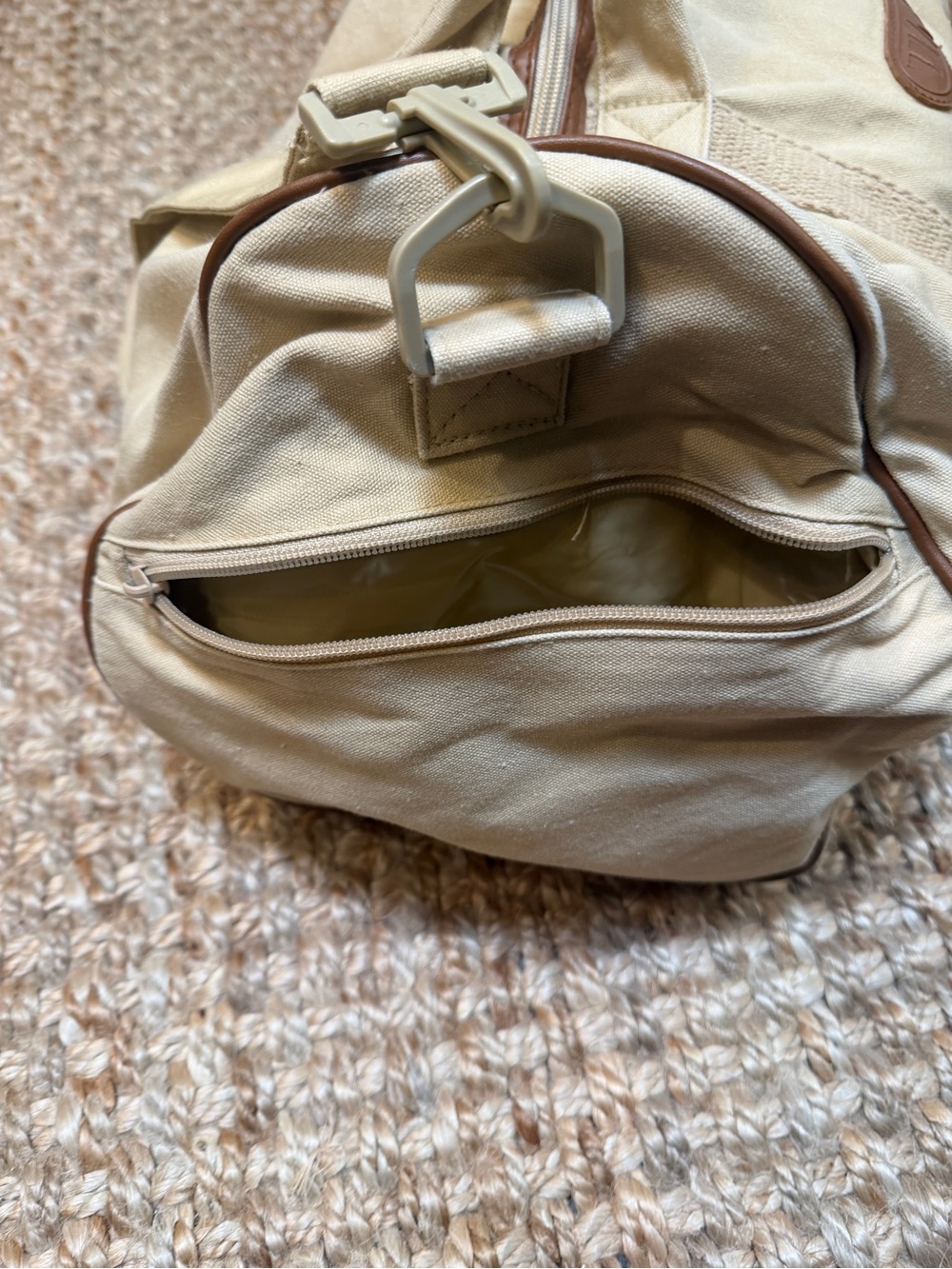 Canvas Duffel Bag - Picture 3 of 10